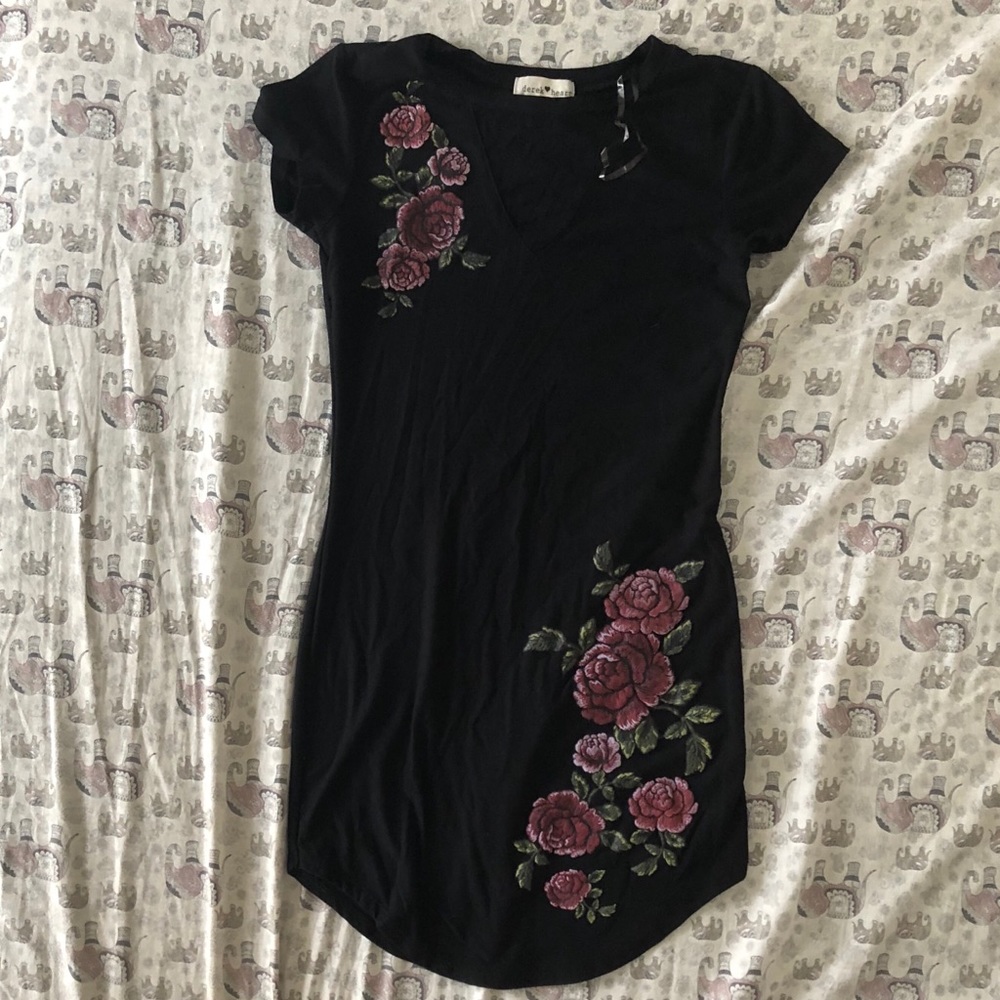 *DONATING SOON* Black dress